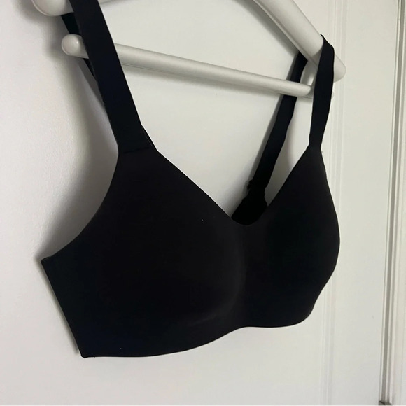Lululemon Hold True Bra34C - Picture 9 of 10